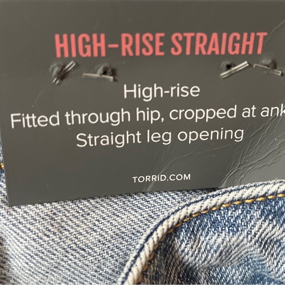 Torrid High Rise Straight Cropped Distressed Plus Size Sequin Jeans - Picture 5 of 6